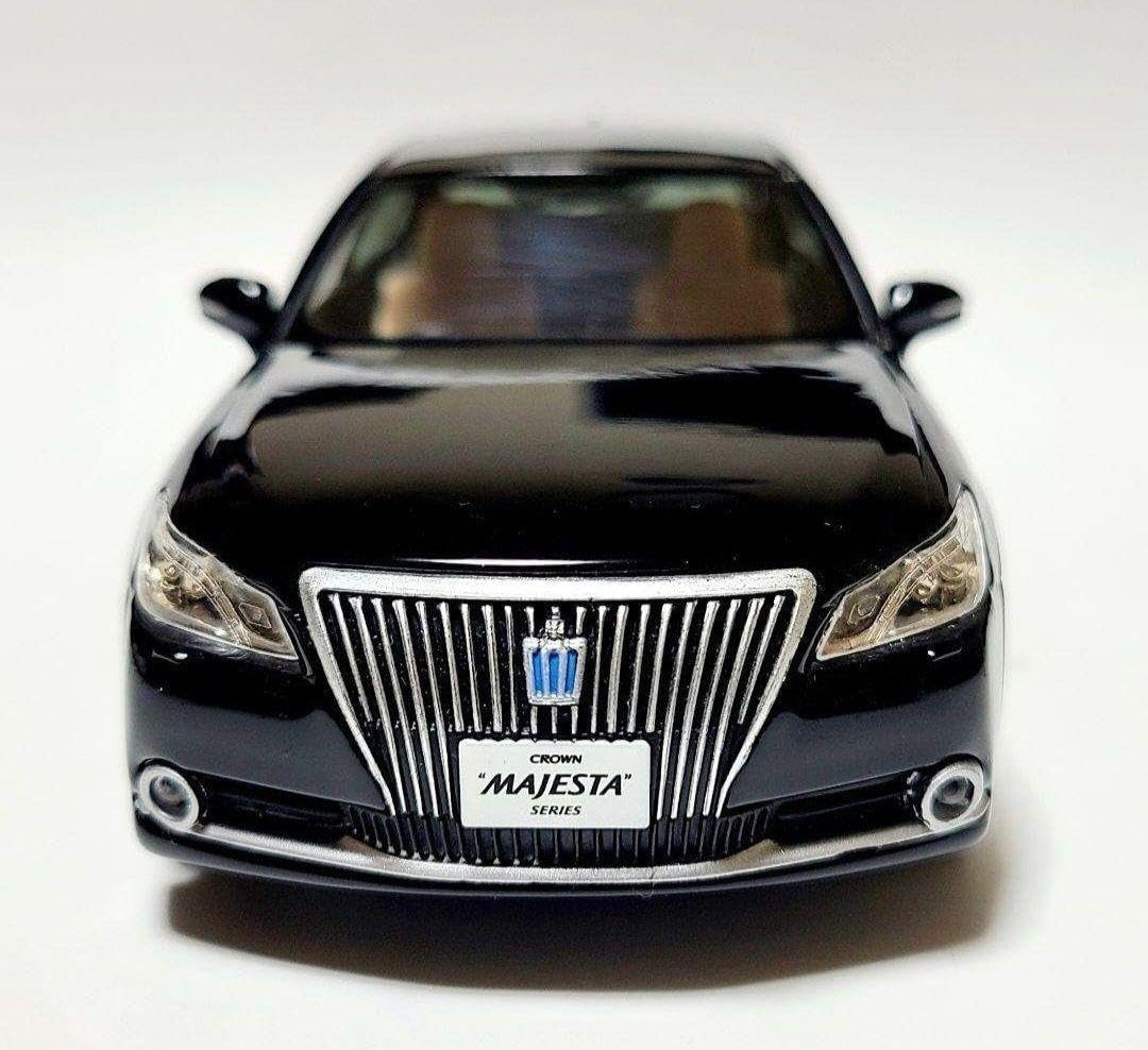 1/30 トヨタ クラウンマジェスタ カラーサンプル 非売品 ミニカー